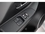Toyota Yaris 1.3 VVT-i Aspiration | Trekhaak | Navigatie | Airco | Camera | Bluetooth | Privacy glas | Multifunctioneel lederen stuurwiel | Elektrische ramen voor