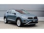 Volkswagen T-Roc 1.0 TSI 110pk Life App Connect | Adaptive Cruise | Climate Control