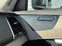 Volvo XC90 2.0 T8 Recharge AWD Ultimate Bright | Long Range | Nappaleder | Stoelventilatie | Stoelmassage | Head-up Display | Panoramadak | Harman Kardon Audio | Achteruitrijcamera | Keyless Entry | Elektrische Achterklep | Stoelverwarming voor en achter | Cruise Control Adaptief | BLIS | Google Navigatie | Apple Carplay | Android Auto