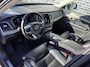 Volvo XC90 2.0 T8 Recharge AWD Ultimate Bright | Long Range | Nappaleder | Stoelventilatie | Stoelmassage | Head-up Display | Panoramadak | Harman Kardon Audio | Achteruitrijcamera | Keyless Entry | Elektrische Achterklep | Stoelverwarming voor en achter | Cruise Control Adaptief | BLIS | Google Navigatie | Apple Carplay | Android Auto