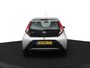 Toyota Aygo 1.0 VVT-i x-play | Groot scherm multimedia | Airco | Parkeercamera |