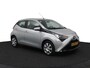 Toyota Aygo 1.0 VVT-i x-play | Groot scherm multimedia | Airco | Parkeercamera |