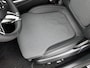 Mercedes-Benz C-klasse 300 e Business Solution | Parkeerpakket met achteruitrijcamera | Spiegelpakket | Trekhaak | GUARD 360° Plus | Warmtewerend, donkergetint glas | 17 inch vijfspaaks lichtmetalen velgen |