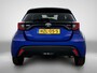 Toyota Yaris 1.5 Hybrid 115 Dynamic Comfort Pack | BTW voertuig | Dodehoek detectie | Stoel+stuurverwarming | Parkeersensoren voor+achter | Draadloze telefoonlader | Apple CarPlay/Android auto |
