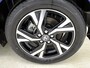 Toyota Yaris 1.5 Hybrid 115 Dynamic Comfort Pack | BTW voertuig | Dodehoek detectie | Stoel+stuurverwarming | Parkeersensoren voor+achter | Draadloze telefoonlader | Apple CarPlay/Android auto |