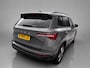 Skoda Karoq 1.5 TSI ACT Business Edition Plus / Navigatie / App connect / Camera / Parkeersensoren V+A / Lichtmetaal 17 inch /