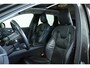 Volvo XC60 T8 Twin Engine AWD Inscription | Semi-Electrische bedienbare Trekhaak  | Parkeerverwarming | Keyless Drive | Adaptieve Cruise Control | Premium Audio by Harman Kardon | Panoramadak | Head-Up Display | Electrische bedienbare voorstoelen |