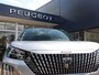 Peugeot 2008 GT Hybrid 145PK e-DCS6 Automaat, Rijklaarprijs, Adaptieve Cruise Control 360 graden Camera Navigatie DAB+