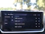 Peugeot 2008 GT Hybrid 145PK e-DCS6 Automaat, Rijklaarprijs, Adaptieve Cruise Control 360 graden Camera Navigatie DAB+