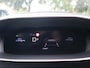 Peugeot 2008 GT Hybrid 145PK e-DCS6 Automaat, Rijklaarprijs, Adaptieve Cruise Control 360 graden Camera Navigatie DAB+