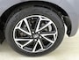 Toyota Yaris 1.5 Hybrid Dynamic | Apple CarPlay / Android Auto (Navigatie) |