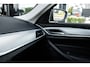 BMW 5-Serie Touring 530e xDrive, Pano, Volleder, Comfortstoelen, 360 Camera