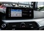 BMW 5-Serie Touring 530e xDrive, Pano, Volleder, Comfortstoelen, 360 Camera