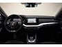 Skoda Octavia COMBI 1.0 e-TSI Business Edition Plus Aut. [ Panorama Matrix LED Stoelverwarming ]
