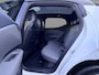 Lynk & Co 02 More 66 kWh / SoH 99,7% / 22 KWH / Fabrieksgarantie 04-2029 / 3 Fase / Panoramadak / Adaptieve Cruise / Stoelverwarming / Dealeronderhouden /