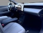 Lynk & Co 02 More 66 kWh / SoH 99,7% / 22 KWH / Fabrieksgarantie 04-2029 / 3 Fase / Panoramadak / Adaptieve Cruise / Stoelverwarming / Dealeronderhouden /