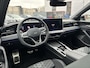 Volkswagen Passat Variant R-Line Edition 1.5 eHybrid 204 pk 6 versn. DSG · Multimedia pakket plus · High-end geluidsysteem 'Harman Kardon' · Prijs incl. inruilpremie · MEGA Sale