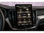 Volvo XC60 2.0 T8 Plug-in hybrid AWD Ultra Black Edition Executive | Luchtvering | 22" | Gelamineerd Glas | Bowers & Wilkins | Stoelmassage & Ventilatie | Stoel & Stuurverwarming | 360 Camera | Pilot Assist | BLIS |