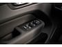 Volvo XC60 2.0 T8 Plug-in hybrid AWD Ultra Black Edition Executive | Luchtvering | 22" | Gelamineerd Glas | Bowers & Wilkins | Stoelmassage & Ventilatie | Stoel & Stuurverwarming | 360 Camera | Pilot Assist | BLIS |
