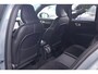 Volvo XC40 T4 Recharge R-Design | Stoelverwarming | Parkeercamera | H/K | Glossy Black | Keyless