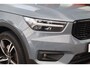 Volvo XC40 T4 Recharge R-Design | Stoelverwarming | Parkeercamera | H/K | Glossy Black | Keyless