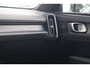 Volvo XC40 T4 Recharge R-Design | Stoelverwarming | Parkeercamera | H/K | Glossy Black | Keyless