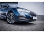 Skoda Octavia Combi 1.4 TSI iV PHEV Business Edition | Cruise control | Metaalkleur | Parkeersensor voor