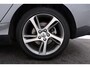 Volvo V40 1.5 T3 Inscription | Trekhaak | Dealer Ond. | Keyless Entry/Start | Stoelverwarming V+A | Navigatie | Adap Cruise | Blis