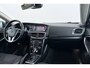Volvo V40 1.5 T3 Inscription | Trekhaak | Dealer Ond. | Keyless Entry/Start | Stoelverwarming V+A | Navigatie | Adap Cruise | Blis
