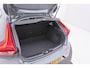 Volvo V40 1.5 T3 Inscription | Trekhaak | Dealer Ond. | Keyless Entry/Start | Stoelverwarming V+A | Navigatie | Adap Cruise | Blis