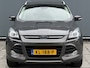 Ford Kuga BWJ 2016 | 1.5T 150 PK Titanium Styling Pack | TREKHAAK | LEDER/STOF | CLIMA | STOEL VW. | ELEK. KLEP | NAVI | CRUISE