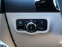 Mercedes-Benz GLA 200 Business Solution Luxury | LEDER | CAMERA | NAVIGATIE | 1.800kg Trekgew! |