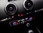 Audi A3 Limousine 30 TFSI Sport S-Line Edition (CRUISE CONTROL, CLIMATE CONTROL, NAVIGATIESYSTEEM, SPORTSTOELEN, RODE REMKLAUWEN)