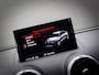 Audi A3 Limousine 30 TFSI Sport S-Line Edition (CRUISE CONTROL, CLIMATE CONTROL, NAVIGATIESYSTEEM, SPORTSTOELEN, RODE REMKLAUWEN)