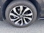 Volkswagen Golf 1.5 TSI Active | Apple CarPlay/Android Auto | Stuur/Stoelverwarming | PDC | Adaptieve Cruise Control | Standkachel | Climate Control | Garantie tot 2028 | IQ Light | Discover Pro | DAB |
