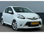 Toyota Aygo 1.0 VVT-i Dynamic Orange Carplay Airco Elektrische Ramen Nieuwe Apk