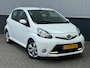 Toyota Aygo 1.0 VVT-i Dynamic Orange Carplay Airco Elektrische Ramen Nieuwe Apk