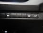 Toyota RAV4 2.5 Hybrid Style | BTW voertuig | Stoelverwarming | Parkeersensoren voor+achter | Elektrische achterklep | Draadloze telefoonlader | Navigatie | Apple CarPlay/Amdroid auto |
