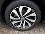 Volkswagen Golf 1.5 eTSI DSG ACTIVE / NAVI / LED / ACC