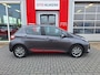Toyota Yaris 1.5 Hybrid Design Red *Met trekhaak voor fietsendrager!*