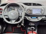Toyota Yaris 1.5 Hybrid Design Red *Met trekhaak voor fietsendrager!*