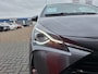 Toyota Yaris 1.5 Hybrid Design Red *Met trekhaak voor fietsendrager!*