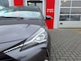 Toyota Yaris 1.5 Hybrid Design Red *Met trekhaak voor fietsendrager!*