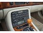 Jaguar XK8 4.2 V8 Convertible | Cruise control |