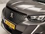 Peugeot 2008 1.2 PureTech Allure Sport 131Pk Automaat (APPLE CARPLAY, GROOT NAVI, LEDER, GETINT GLAS, SPORTSTOELEN, KEYLESS, LANE ASSIST, NIEUWSTAAT)