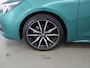 Toyota Corolla Touring Sports Hybrid 140 GR Sport | GR Sportstoelen | LED | Panoramadak | HUD | Navigatie | Camera | DAB | Stoelverwarming | Adaptieve Cruise Control | Ele. kofferdeksel | NL Auto |