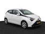 Toyota Aygo 1.0 VVT-i x-play | Groot scherm multimedia | Airco | Parkeercamera |