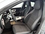 Mercedes-Benz CLA Shooting Brake 200 Business Solution AMG 58 kWh | Nightpakket | Trekhaak | Sportstoelen | Vast panoramadak | URBAN GUARD | Warmtewerend, donkergetint glas | 18 inch vijfspaaks lichtmetalen AMG-velgen |