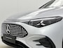 Mercedes-Benz CLA Shooting Brake 200 Business Solution AMG 58 kWh | Nightpakket | Trekhaak | Sportstoelen | Vast panoramadak | URBAN GUARD | Warmtewerend, donkergetint glas | 18 inch vijfspaaks lichtmetalen AMG-velgen |