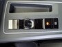 Volkswagen Golf 1.5 eTSI Oranje Edition | Keyless | Achteruitrijcamera | Navigatie | Adaptieve cruise control | CarPlay | Draadloze telefoonlader |